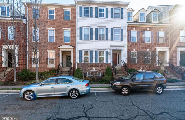 1621 HUNTING CREEK DRIVE - 1621 Hunting Creek Drive, Alexandria, VA 22314