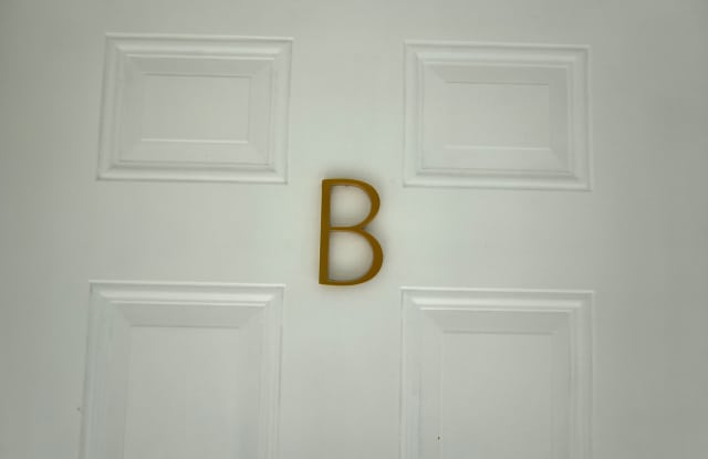 346 Mcdowell Street Gallery 2