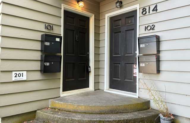 814 High Street Gallery 3
