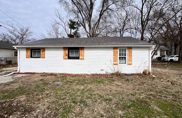 Cozy 3 Bed, 1 Bath Ranch – Move-In Ready! photos photos