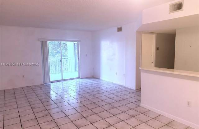 8540 SW 212th St photos photos