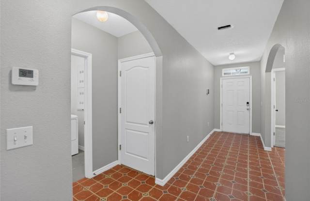 16441 TREASURE POINT Drive Gallery 2
