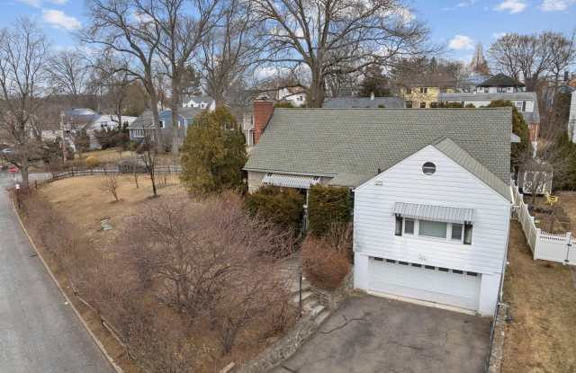 1430 Raleigh Road - 1430 Raleigh Road, Mamaroneck, NY 10543 1430 Raleigh Road - 1430 Raleigh Road, Mamaroneck, NY 10543