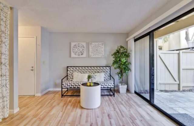 988 Kiely Blvd Unit E photos photos