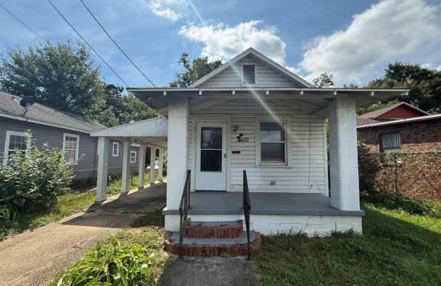 Pensacola - 3 bedroom, 1 bathroom - Old Style Shotgun Home with Original Charm photos photos