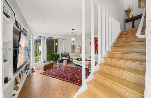163 N Shore Dr Gallery 4