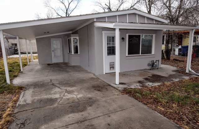 Beautiful 1 Bed 1 Bath Bungalow in West Valley!!! photos photos