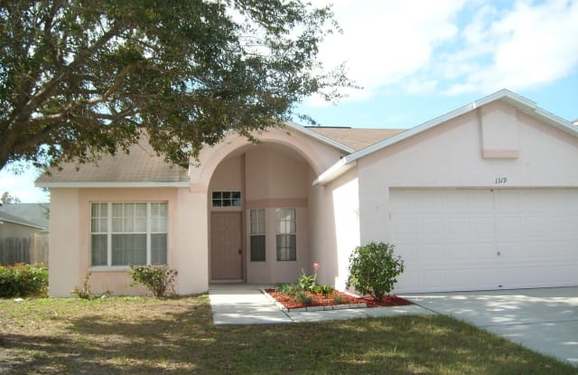1319 Sugar Maple Ln - 1319 Sugar Maple Lane, Brandon, FL 33511
