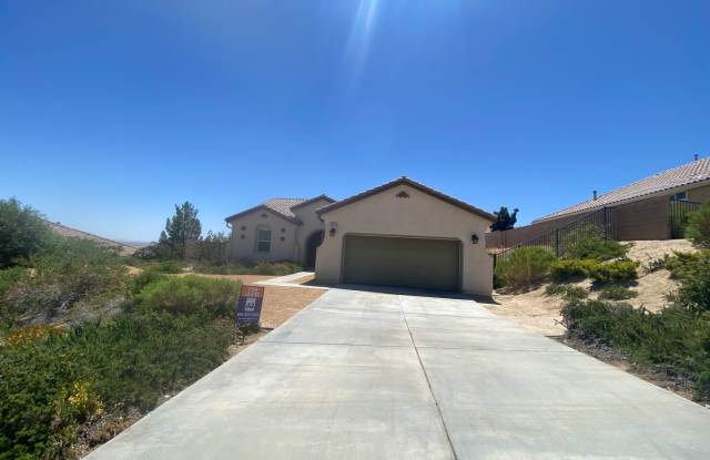 West Palmdale 3 bedroom photos photos