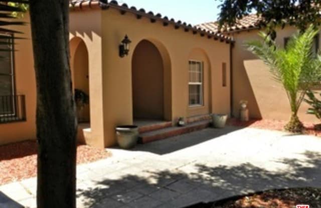 2233 North BEACHWOOD Drive - 2233 N Beachwood Dr, Los Angeles, CA 90068
