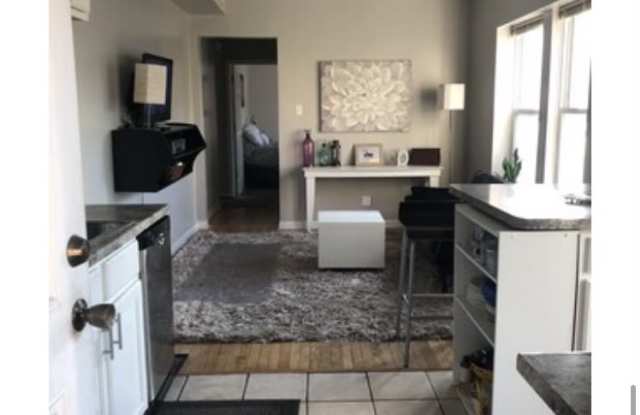 1626 West Farwell Avenue photos photos