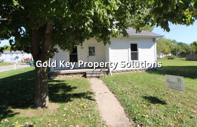 MUNCIE Updated 2 BR 1 BA House with Newer Flooring and Paint (NO SECTION 8) Gallery 3