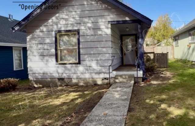 1112 Legion Way SE Gallery 1