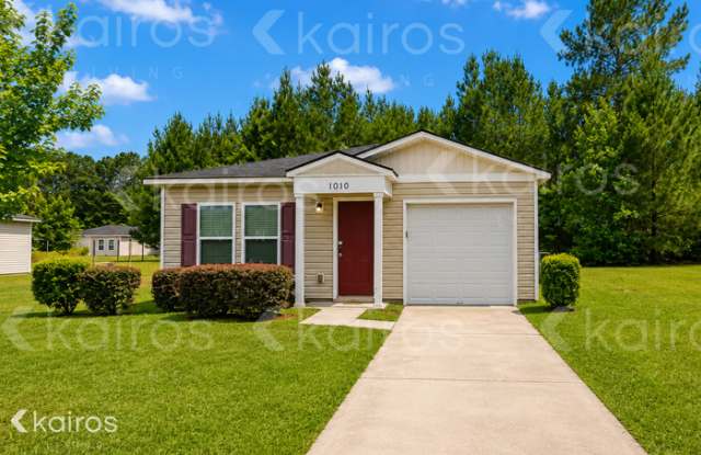 1010 East Macree Terrace Gallery 1