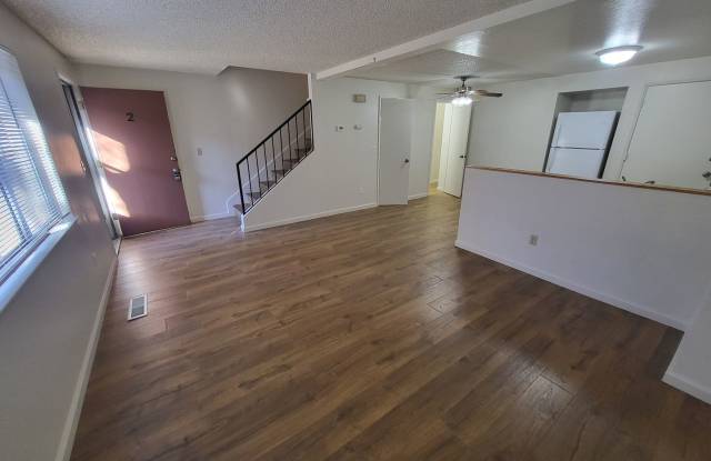 Spacious Townhome! 401 Allouette Way Carson City NV photos photos