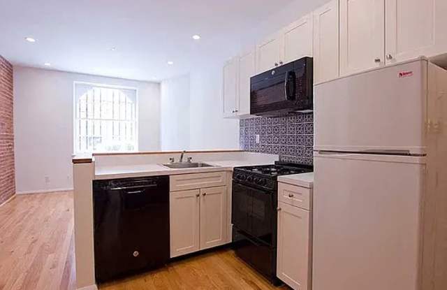 225 East 96th St. photos photos