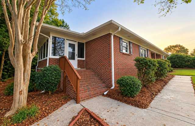 4/3 House in North Hills Subdivision $1,695 Gallery 3