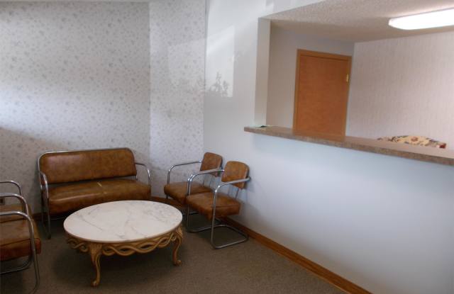 704 W 1st Gallery 2