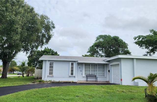 8561 Sheraton Dr Gallery 1