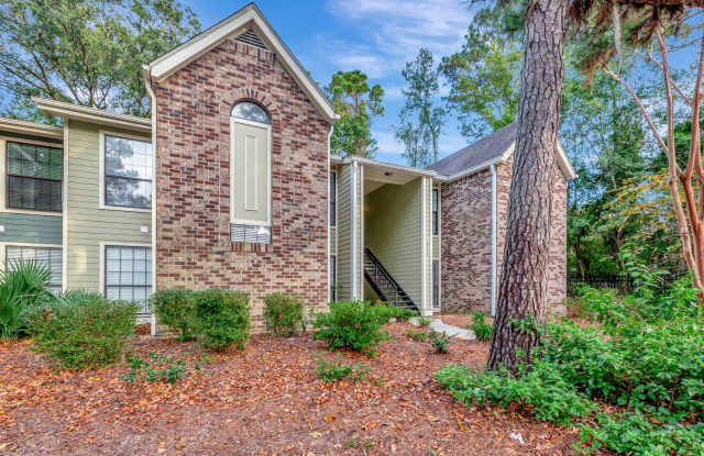 Montclair Living: Spacious Condo with Prime Amenities and Location! - 1834 Villa Maison, Mount Pleasant, SC 29464