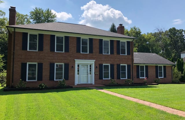102 MORVEN PARK ROAD SW - 102 Morven Park Road Southwest, Leesburg, VA 20175