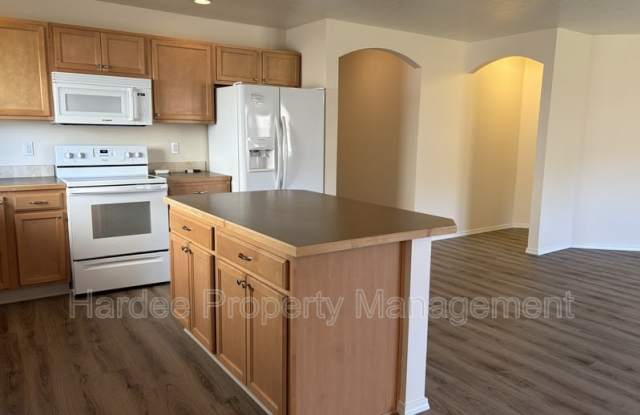 677 N Kayden Way Gallery 4