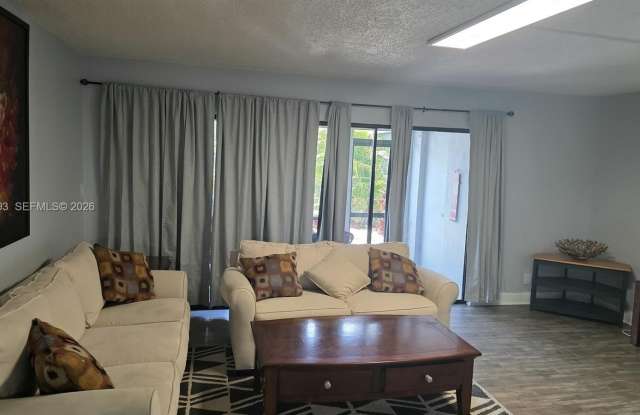 524 Osprey Dr photos photos