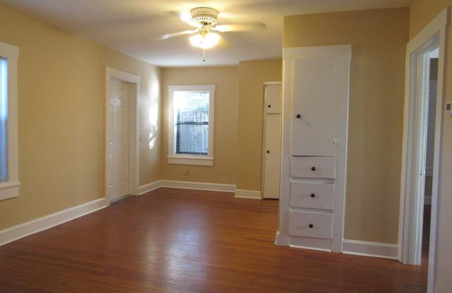 2036 12th St N Apt A Gallery 3