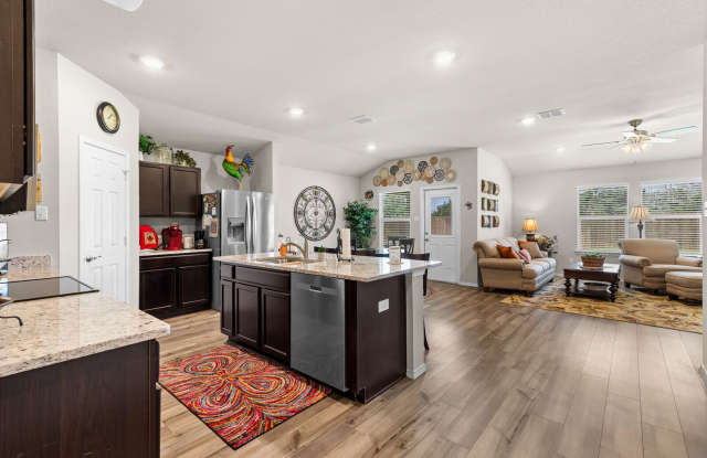 3 Bed 2 Bath in China Spring ISD! Gallery 3