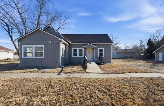 203 E 6th St Gallery 1