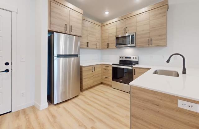 1141 W 300 S Unit 106 photos photos