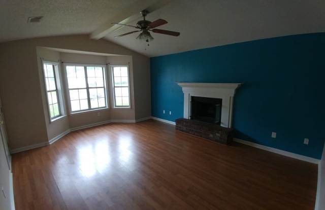 806 Malibu Dr Gallery 4