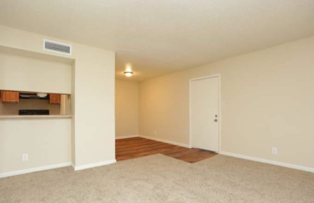 5367 Northwest Loop 410 Gallery 2