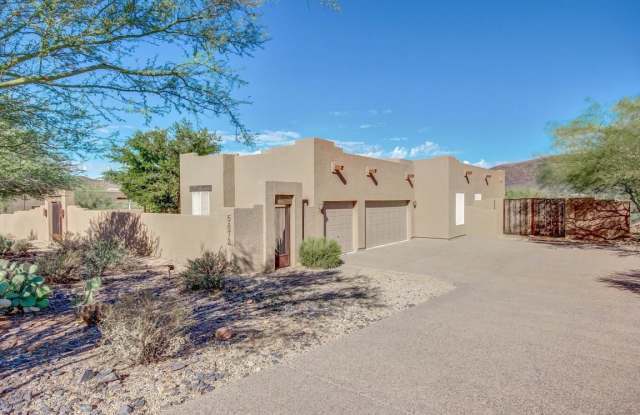 5872 E RED DOG Drive Gallery 2