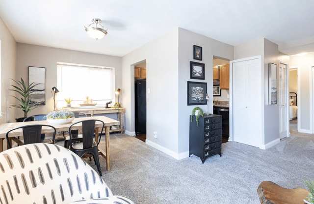 Westminster Apartments & Townhomes Gallery 3