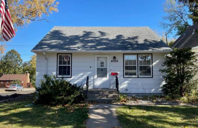 Incredible 3 bed 2 bath house!!!! - 4059 Monroe Street Northeast, Columbia Heights, MN 55421