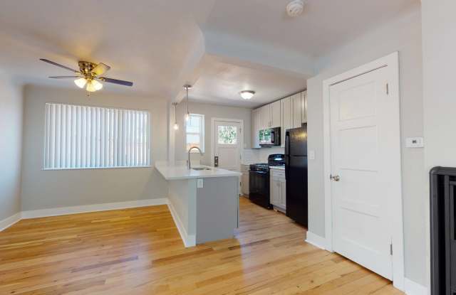 Harrison Apartments Gallery 3