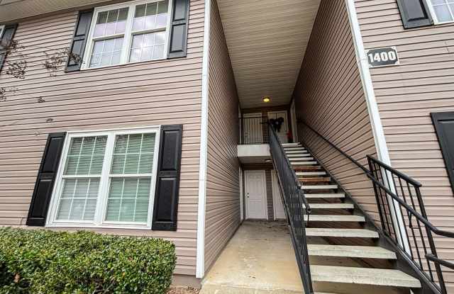 Beautiful 3 BR/2BA Quadruplex in Cartersville! Gallery 1