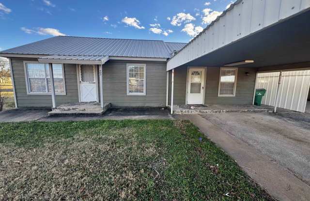 605 E ALAMEDA STREET photos photos