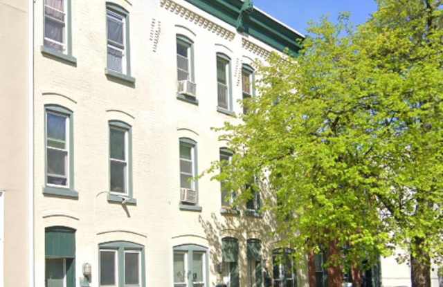 3 Bedroom 1 Bath Single Family Home - 118 North 2nd Street, Allentown, PA 18101