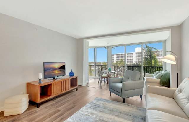3300 S Ocean Boulevard photos photos