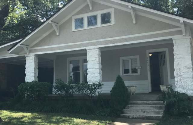 4 Bed, 2 Bath Near UOM photos photos