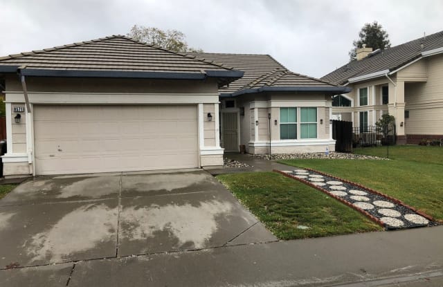 8571 Zinnia Way - 8571 Zinnia Way, Elk Grove, CA 95624
