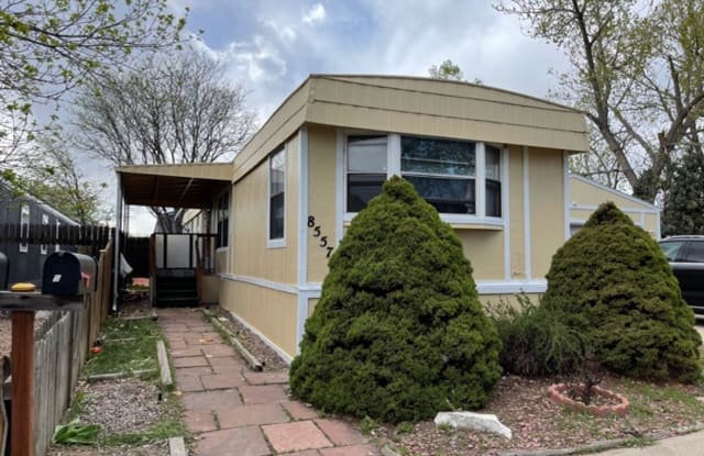 8557 Harrison Court Adams County - 8557 Harrison Court, Welby, CO 80229