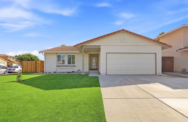 Move-In Ready Single-Story Home with Fresh Finishes and Turf Yards photos photos Move-In Ready Single-Story Home with Fresh Finishes and Turf Yards photos photos