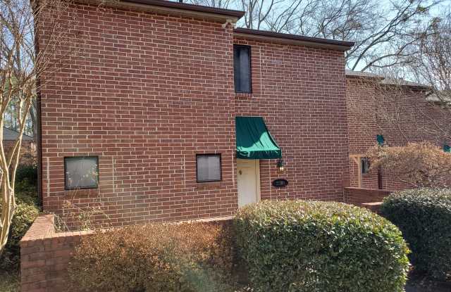 2285 Pernoshal Court - 2285 Pernoshal Court, Dunwoody, GA 30338