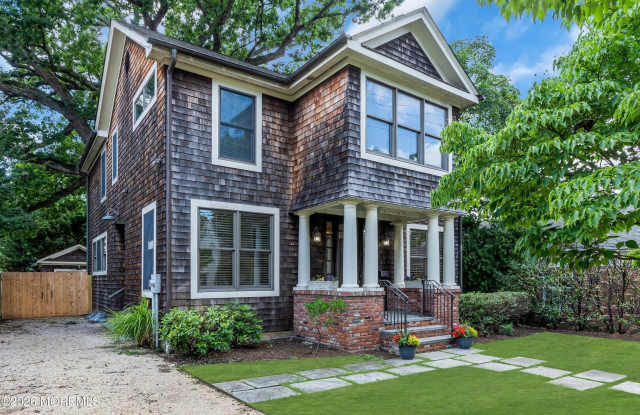 95 E River Road Gallery 3