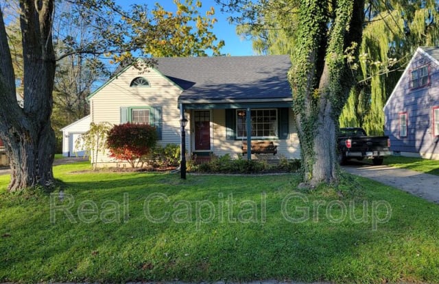 94 Raymond St - 94 Raymond Street, Hamburg, NY 14075