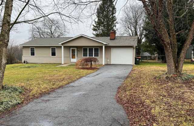 810 WISTERIA DR photos photos