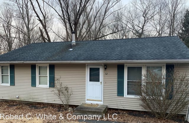 32 Celentano Drive - 32 Celentano Drive, Naugatuck, CT 06770